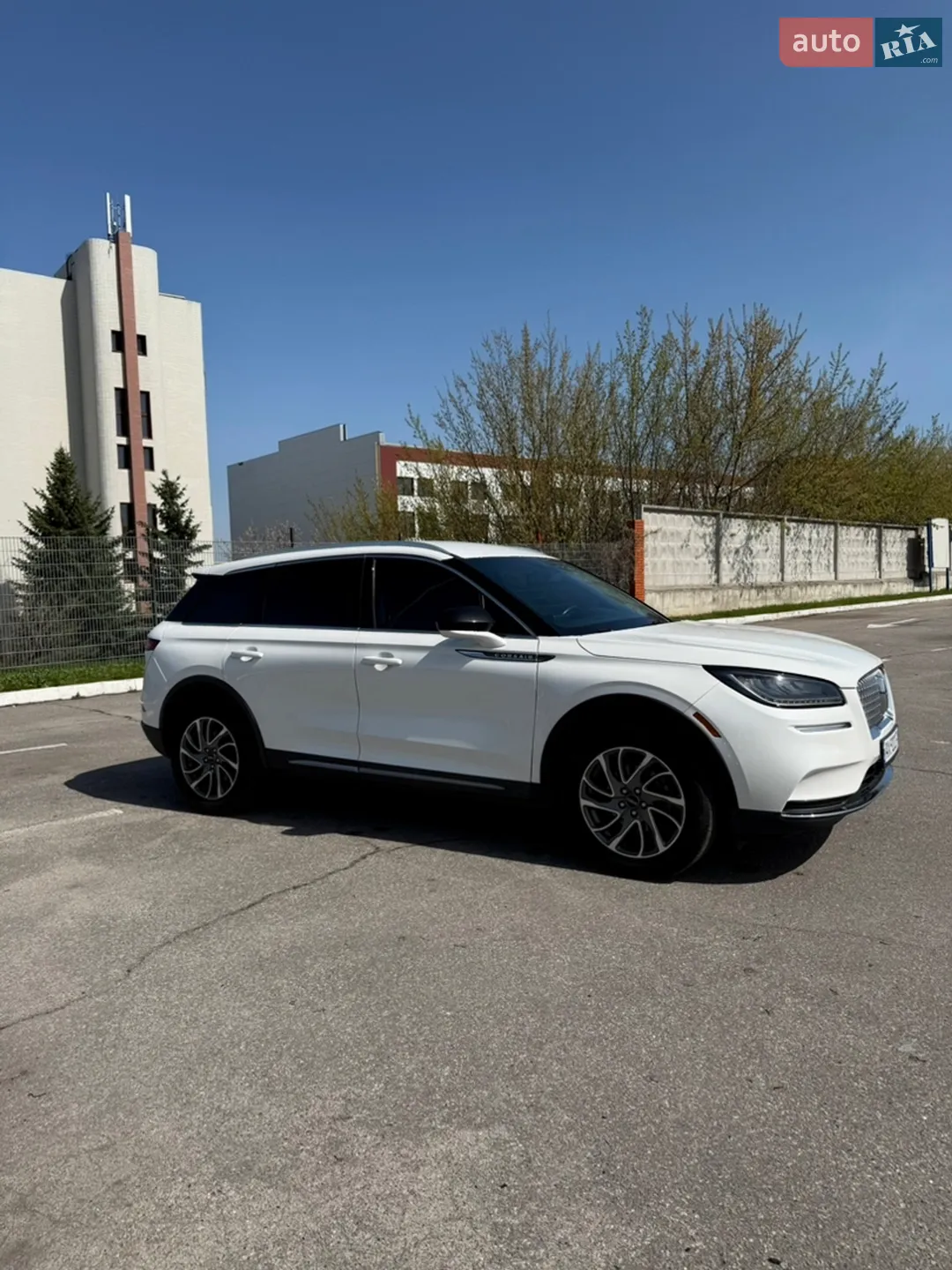 2021 Lincoln Corsair - мініатюра 5