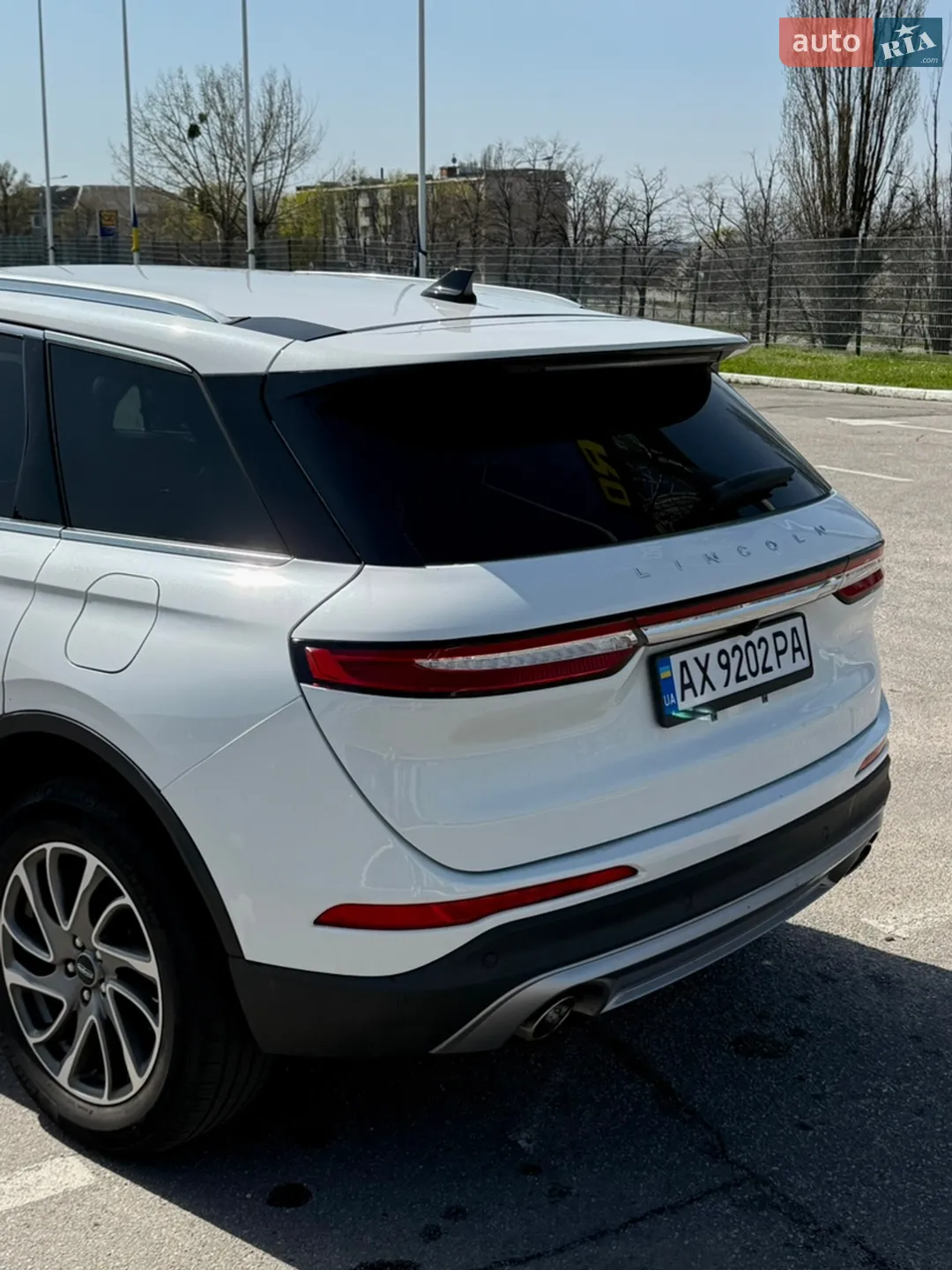 2021 Lincoln Corsair - мініатюра 7