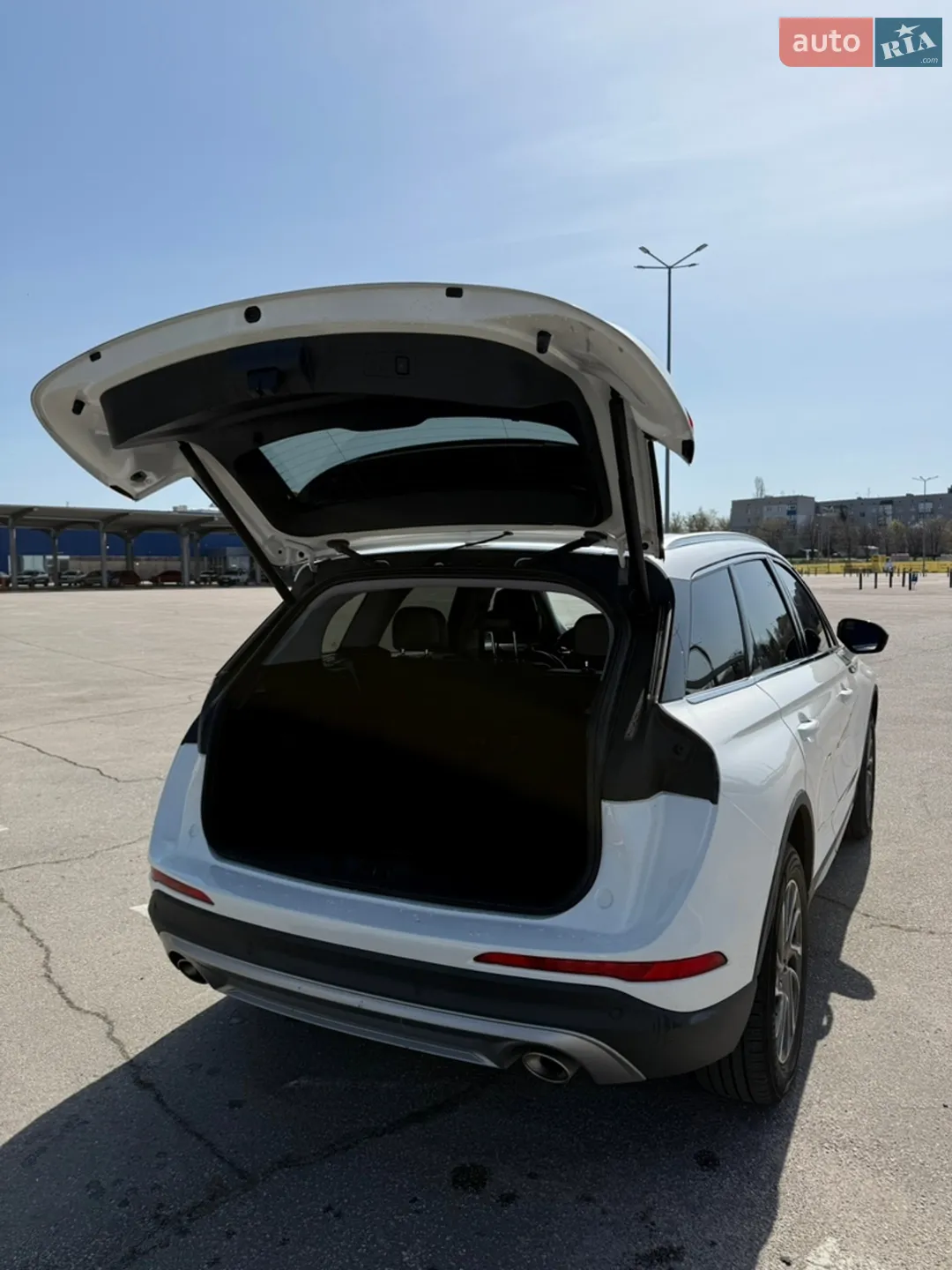 2021 Lincoln Corsair - мініатюра 8