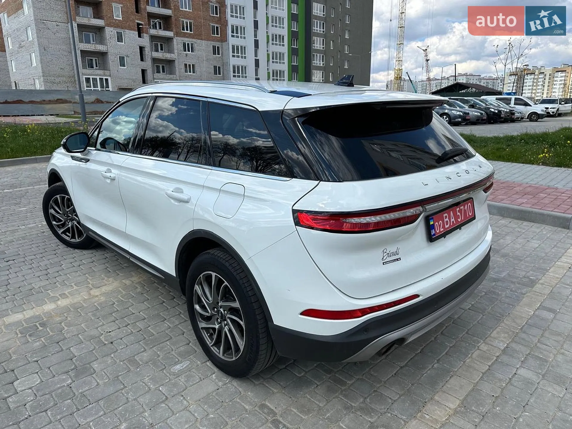 2020 Lincoln Corsair - мініатюра 8