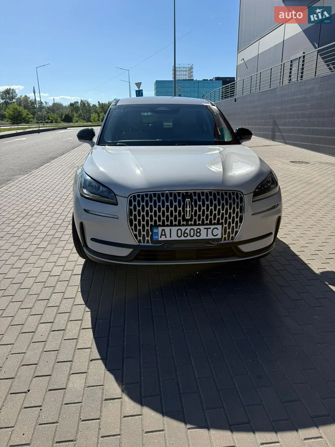 2024 Lincoln Corsair - мініатюра 4