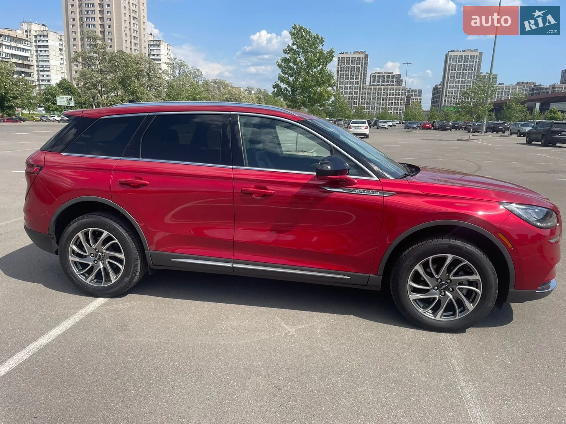 2021 Lincoln Corsair - мініатюра 4