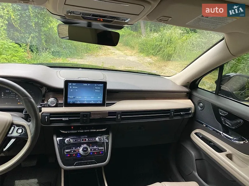 Lincoln Corsair 2022 VIN 5LMCJ2C95NUL35375 фото оголошення 22 з 69