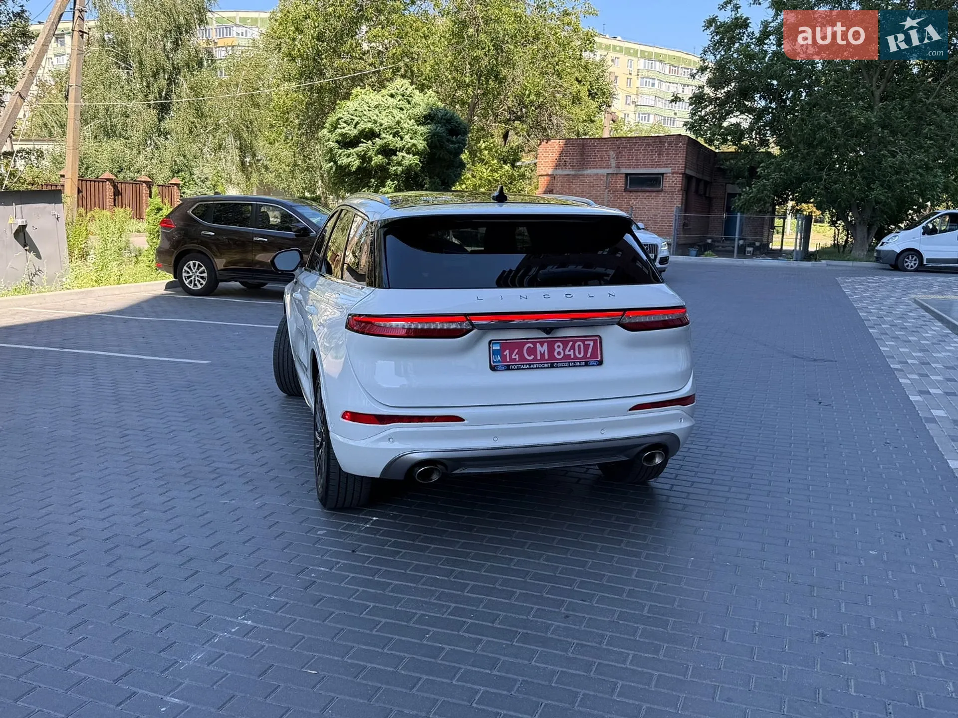 2021 Lincoln Corsair - мініатюра 9