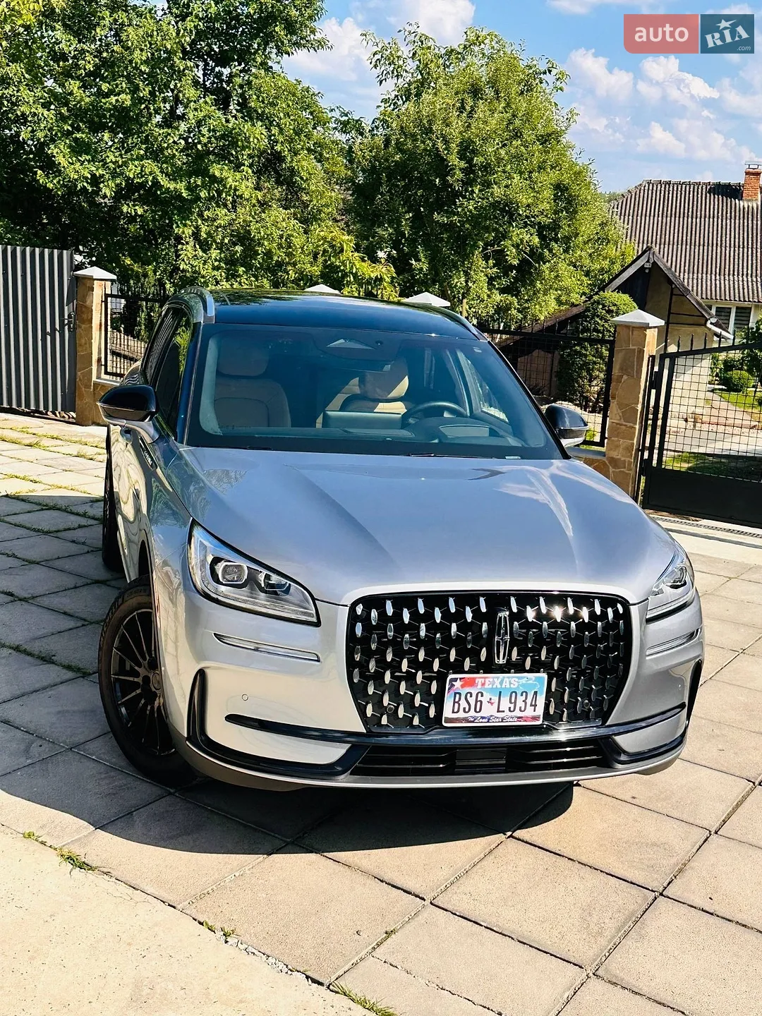 2023 Lincoln Corsair - мініатюра 12