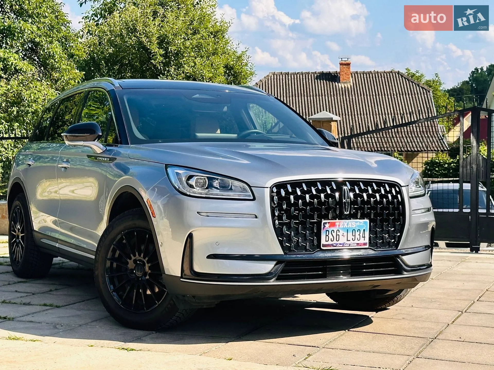 2023 Lincoln Corsair - мініатюра 24