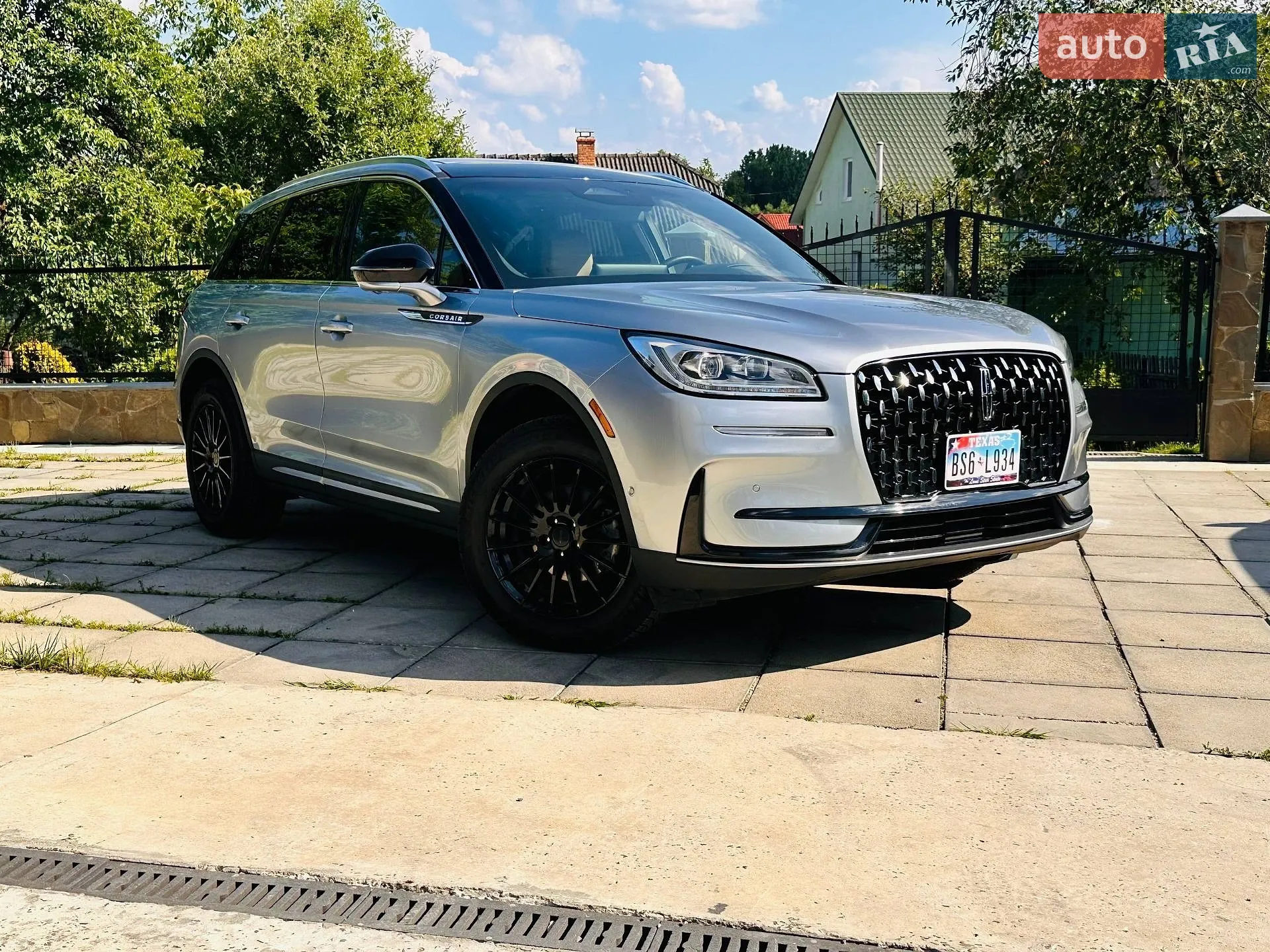 2023 Lincoln Corsair - мініатюра 27