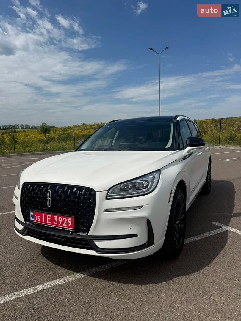 2025 Lincoln Corsair - мініатюра 3