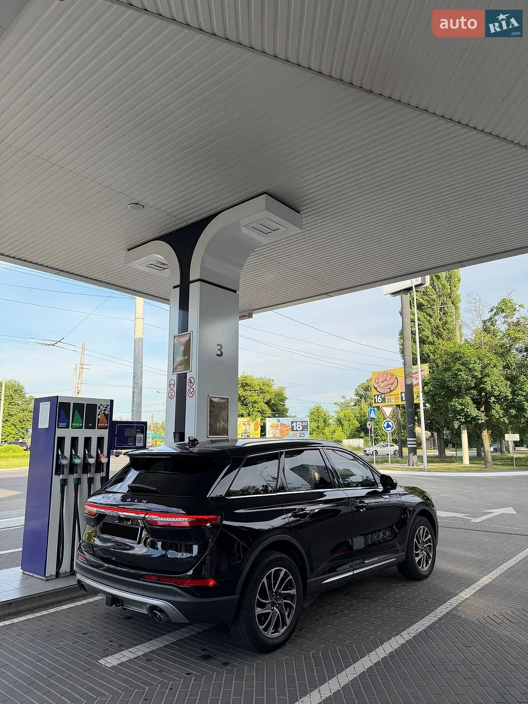 2019 Lincoln Corsair - мініатюра 9