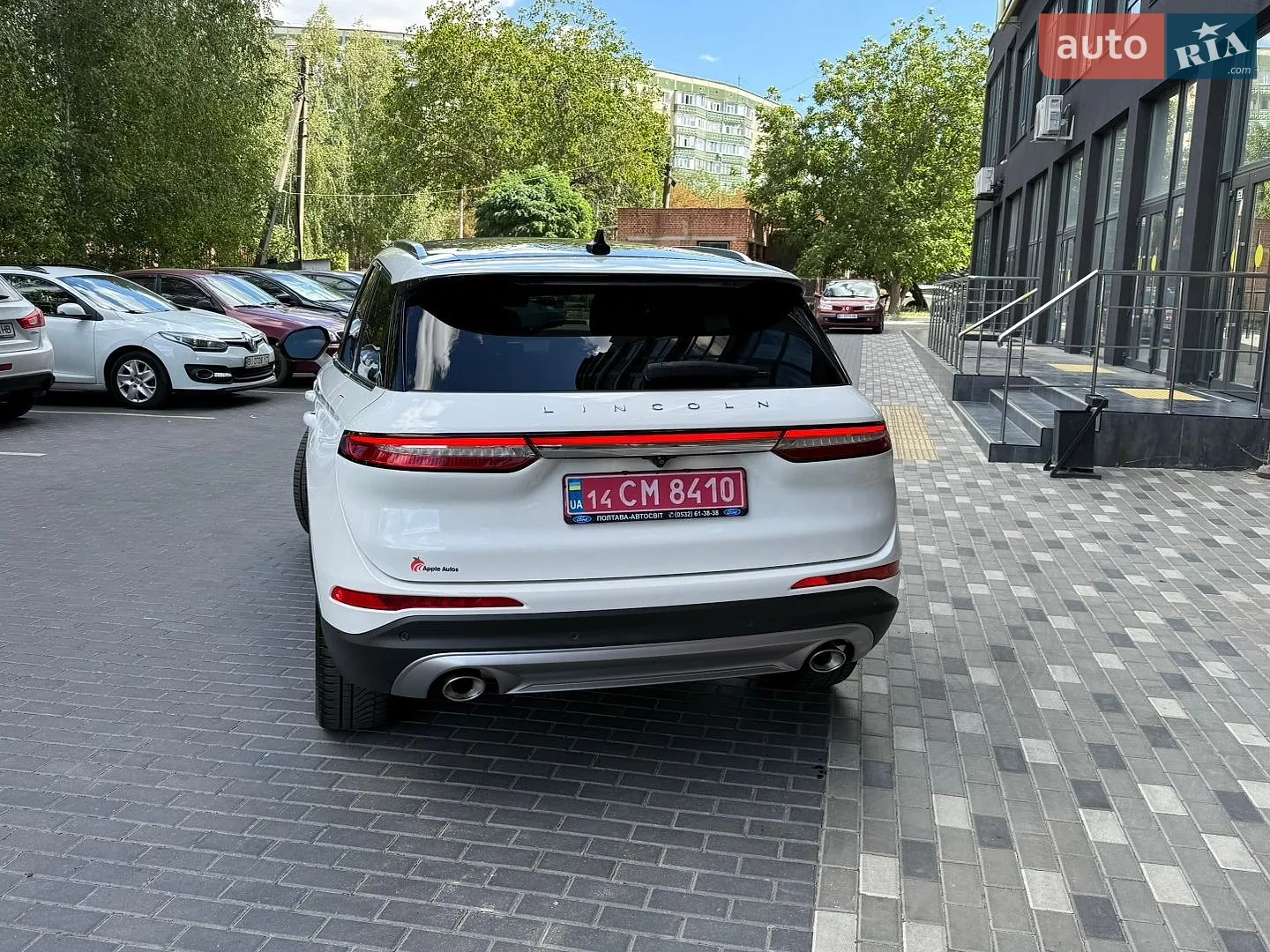2020 Lincoln Corsair - мініатюра 9