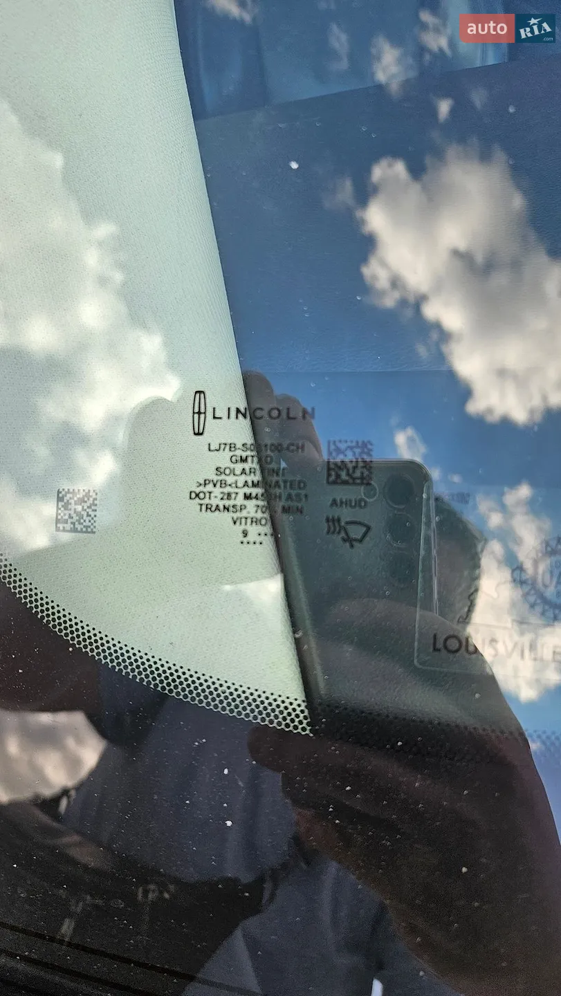 2019 Lincoln Corsair - мініатюра 7