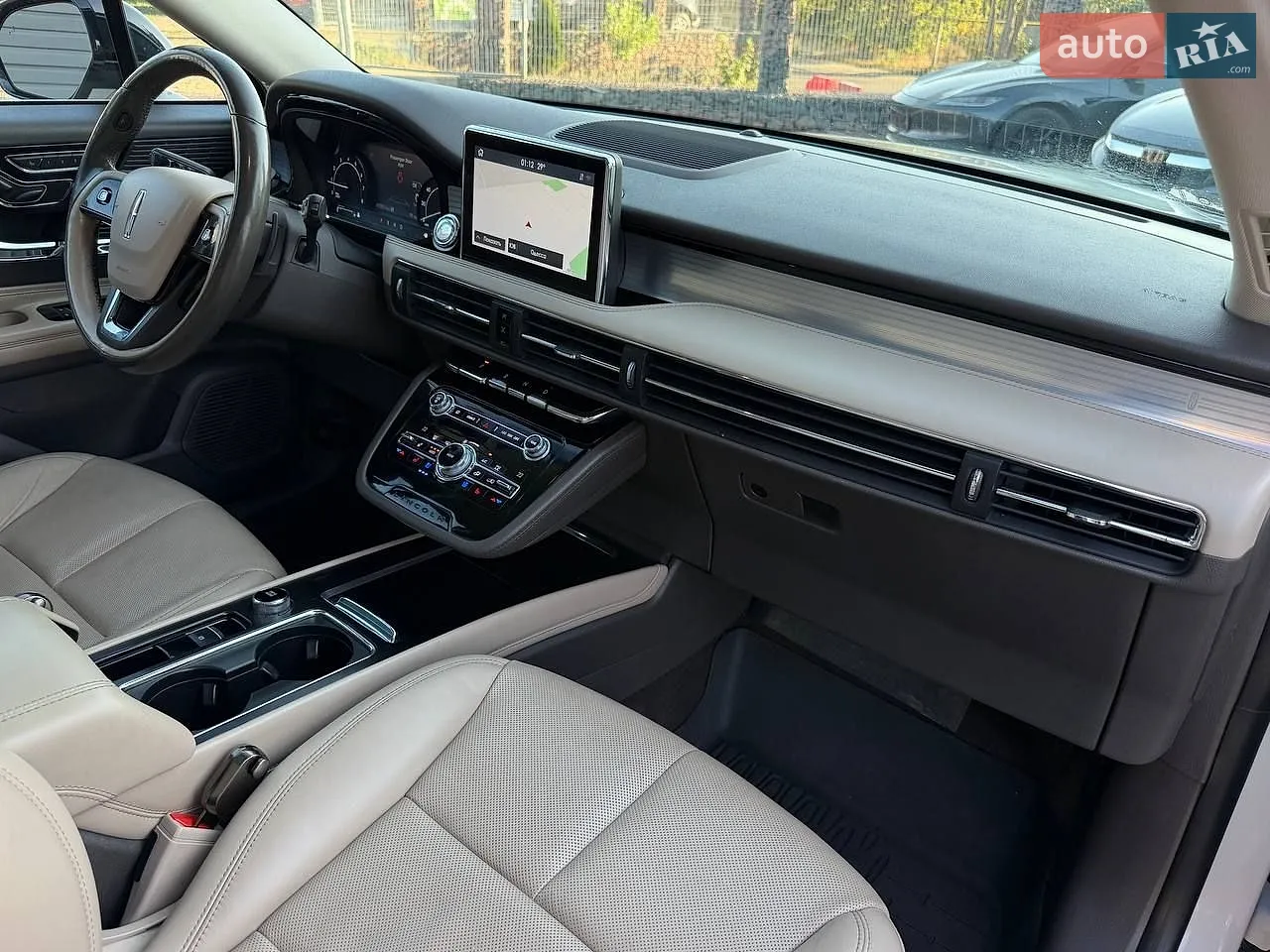 2020 Lincoln Corsair - мініатюра 43