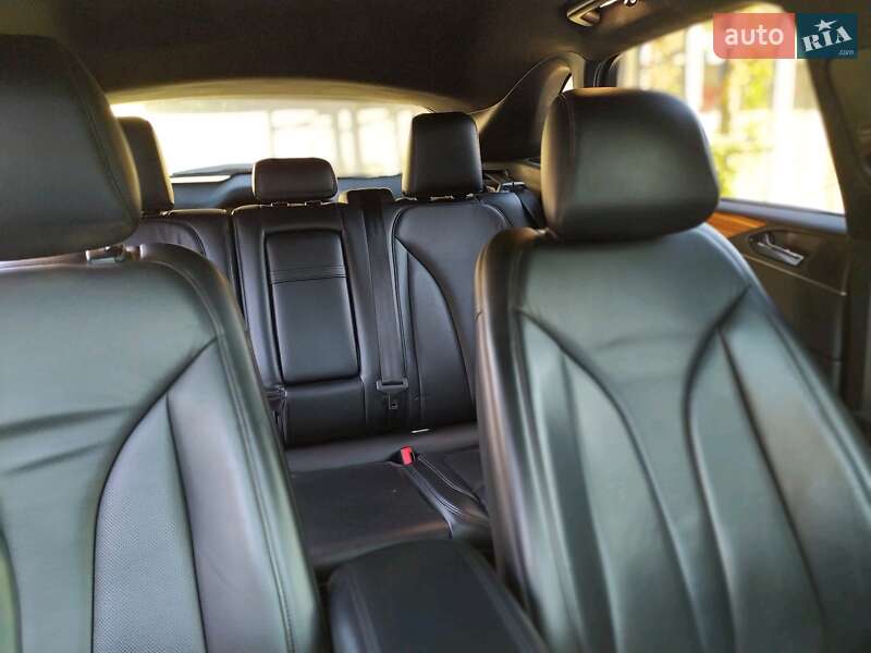 Внедорожник / Кроссовер Lincoln MKC 2015 в Львове