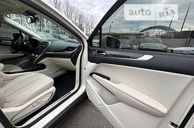 Внедорожник / Кроссовер Lincoln MKC 2016 в Виннице