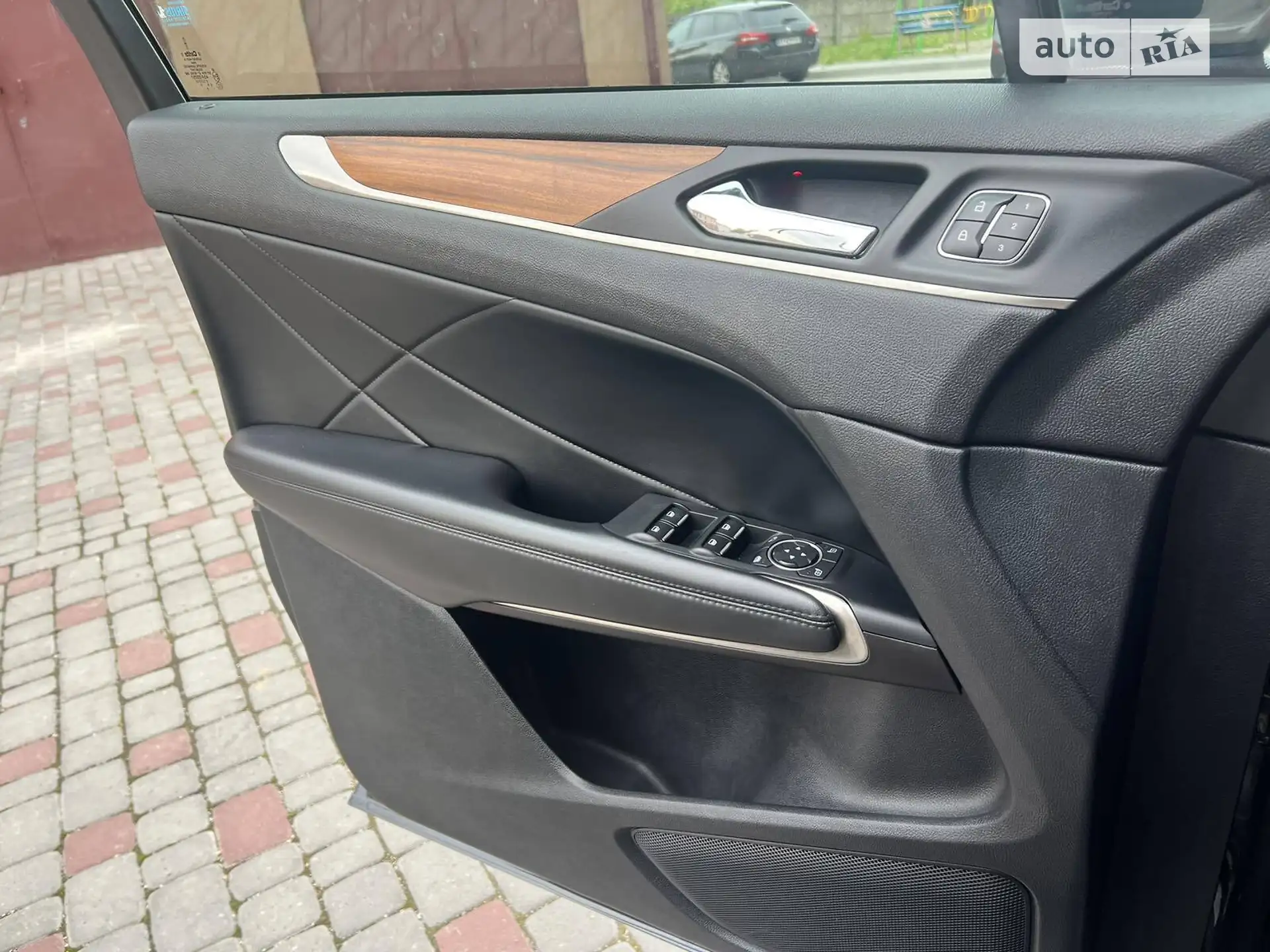 2014 Lincoln MKC - мініатюра 34