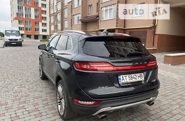 Внедорожник / Кроссовер Lincoln MKC 2014 в 