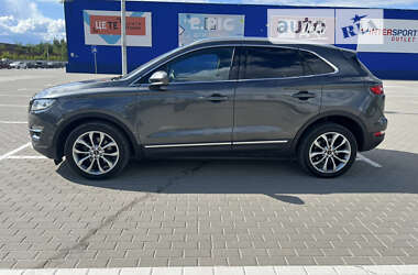 Внедорожник / Кроссовер Lincoln MKC 2018 в 