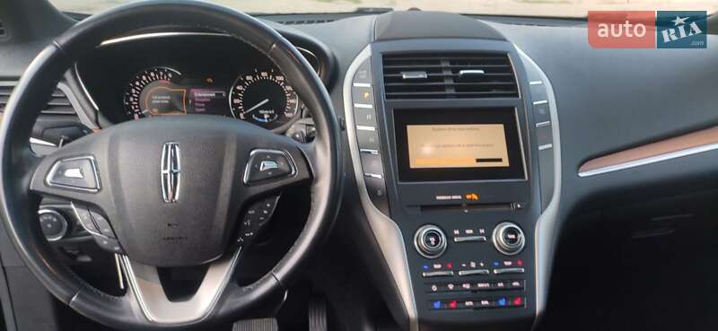 Позашляховик / Кросовер Lincoln MKC 2017 в Одесі