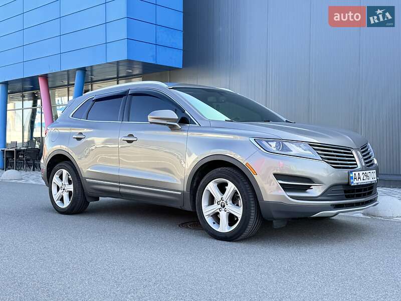 Позашляховик / Кросовер Lincoln MKC 2017 в Києві