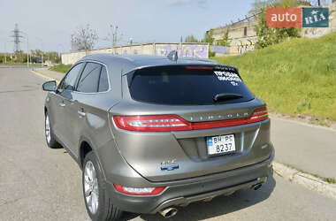 Позашляховик / Кросовер Lincoln MKC 2017 в Одесі