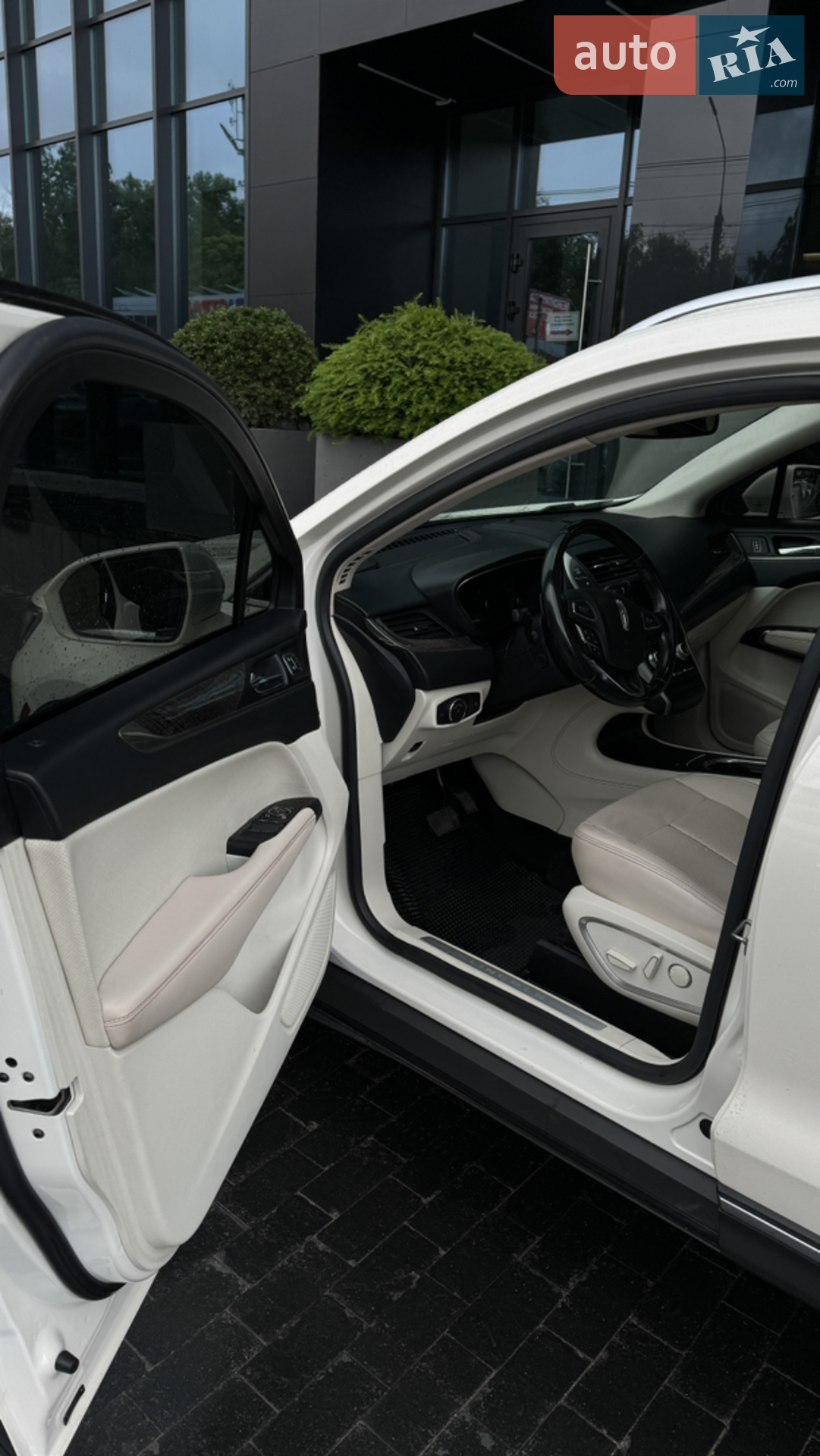 2016 Lincoln MKC - мініатюра 10