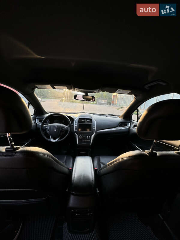 Внедорожник / Кроссовер Lincoln MKC 2015 в Хмельницком