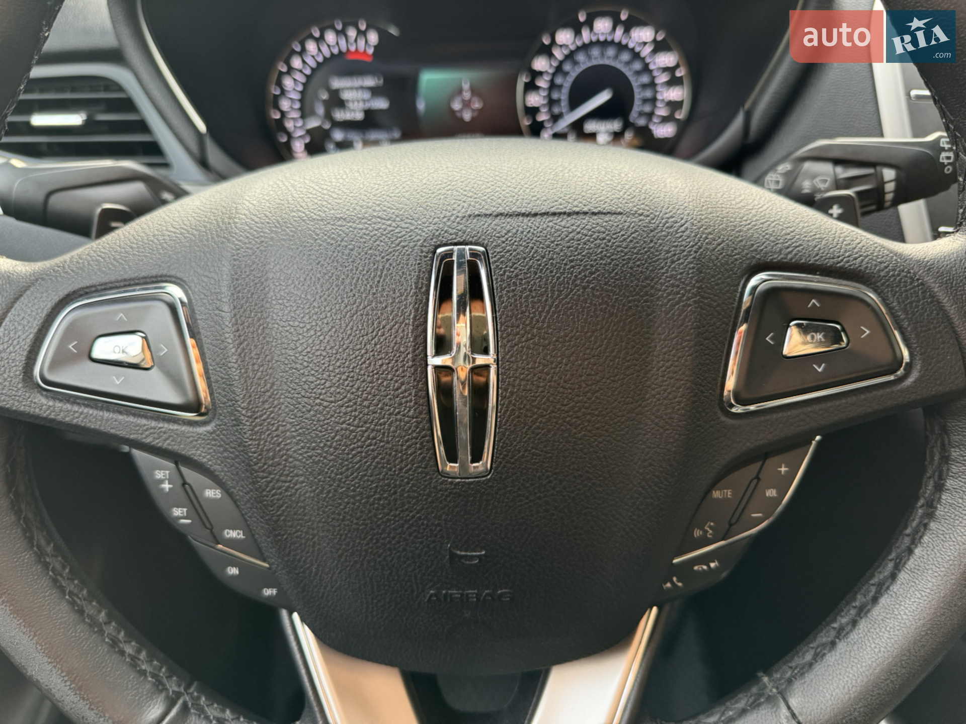 2015 Lincoln MKC - мініатюра 15