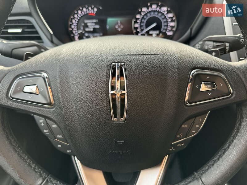 Внедорожник / Кроссовер Lincoln MKC 2015 в Хмельницком