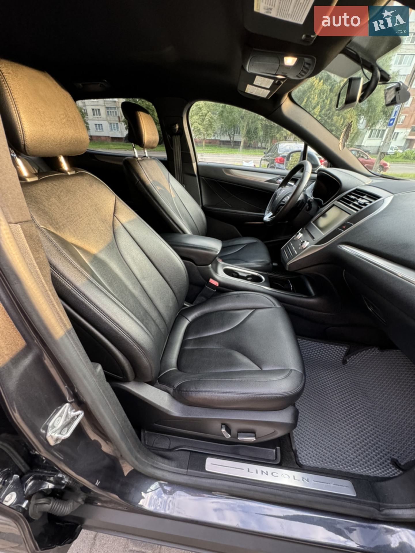 2015 Lincoln MKC - мініатюра 24