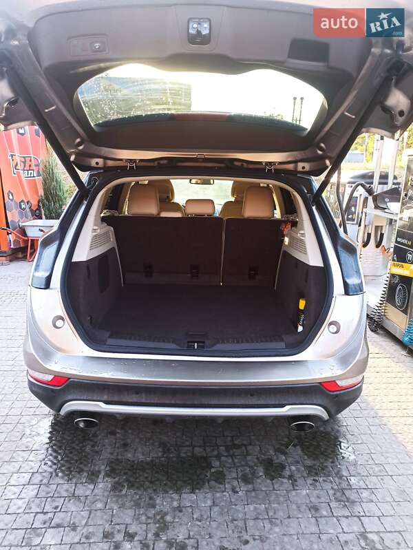 Внедорожник / Кроссовер Lincoln MKC 2018 в Полтаве