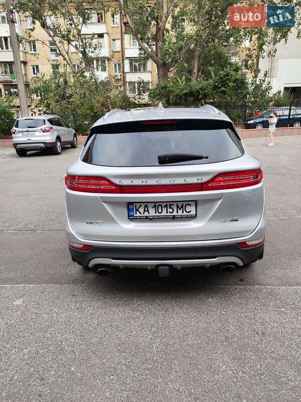 Позашляховик / Кросовер Lincoln MKC 2015 в Києві