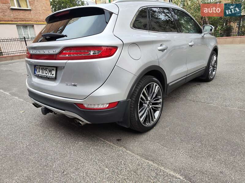 Позашляховик / Кросовер Lincoln MKC 2015 в Києві