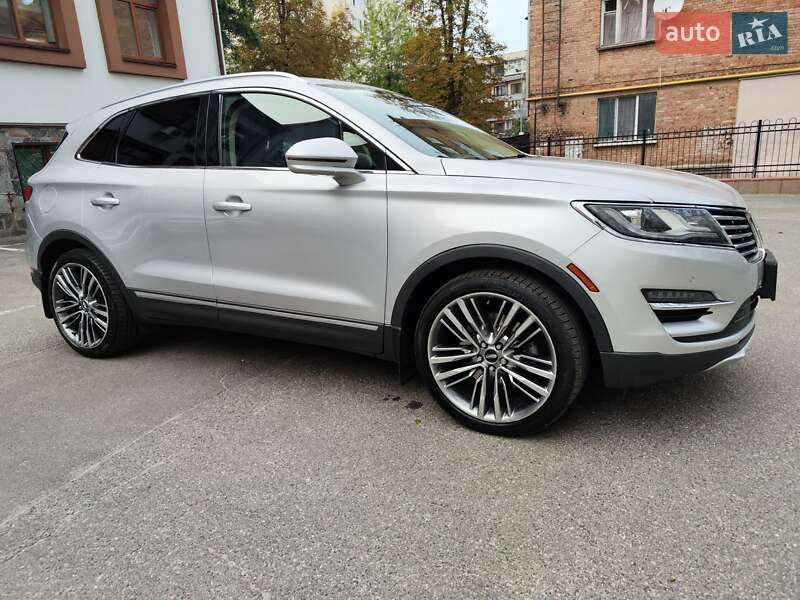 Позашляховик / Кросовер Lincoln MKC 2015 в Києві
