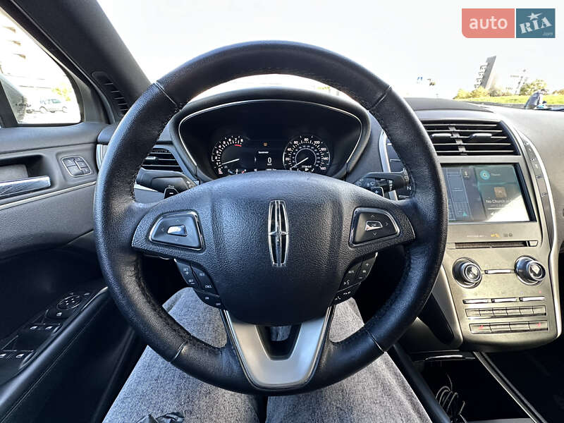 Позашляховик / Кросовер Lincoln MKC 2017 в Києві