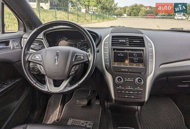 Внедорожник / Кроссовер Lincoln MKC 2016 в Хмельницком