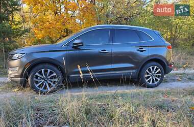 Внедорожник / Кроссовер Lincoln MKC 2018 в 