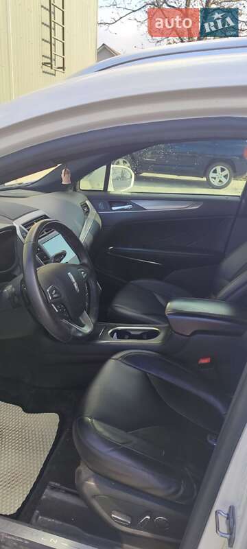 Внедорожник / Кроссовер Lincoln MKC 2015 в Перечине