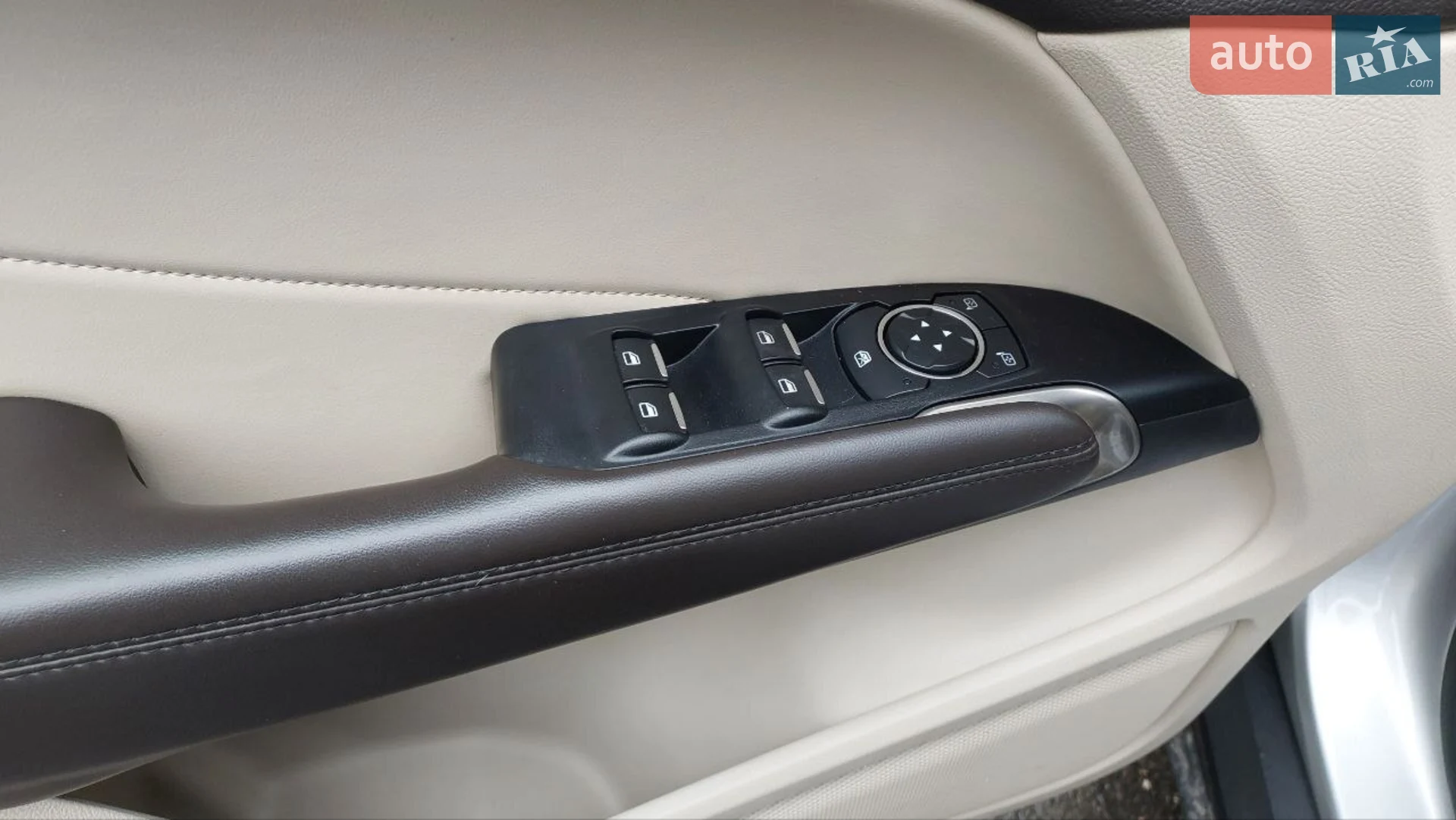 2017 Lincoln MKC - мініатюра 18