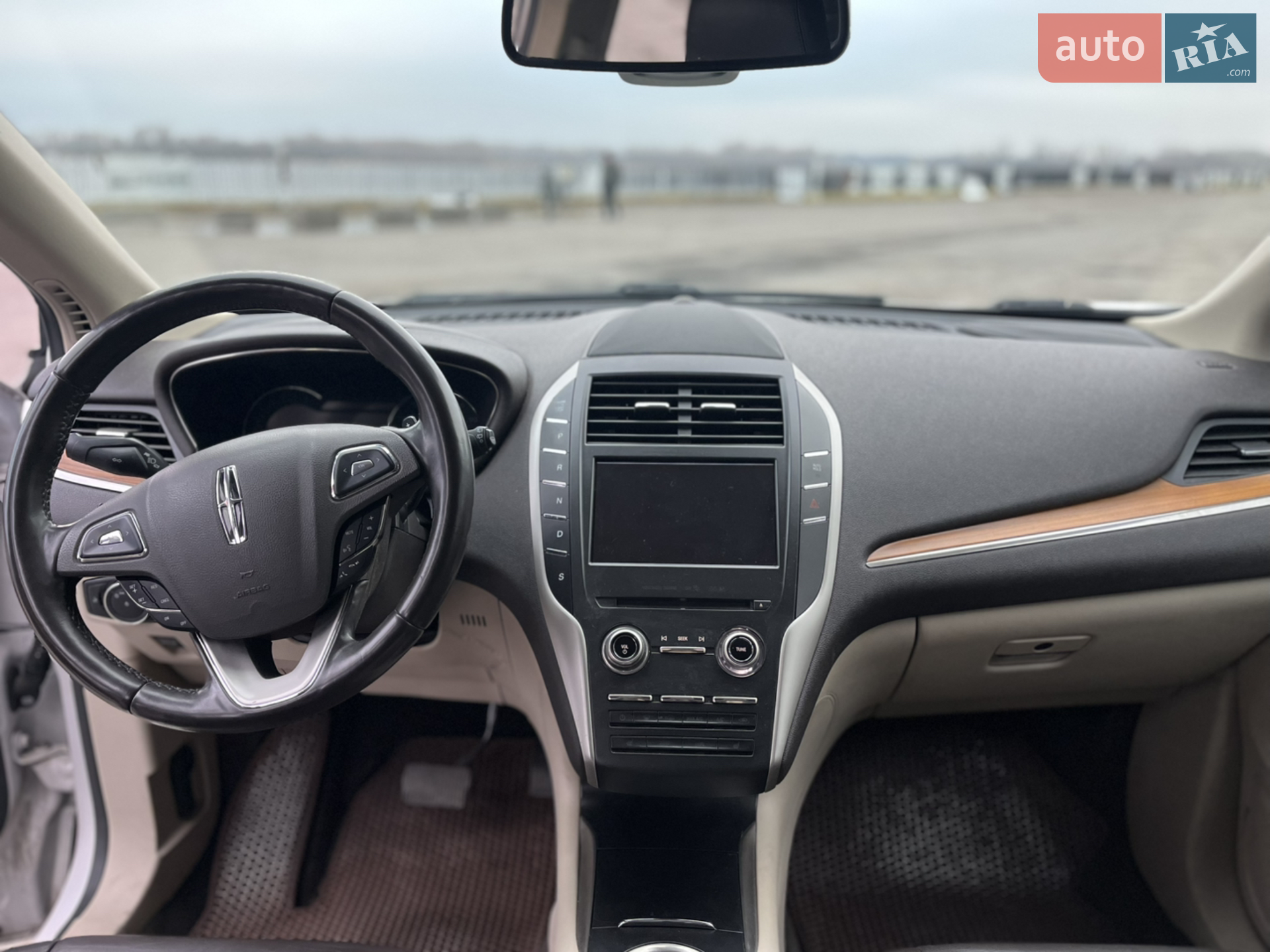 2017 Lincoln MKC - мініатюра 15