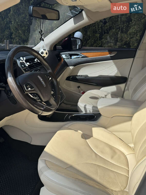 Позашляховик / Кросовер Lincoln MKC 2015 в Чернігові