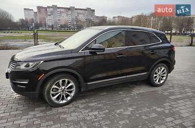 Позашляховик / Кросовер Lincoln MKC 2016 в 