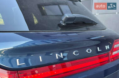 Внедорожник / Кроссовер Lincoln MKC 2015 в 
