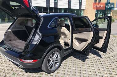 Внедорожник / Кроссовер Lincoln MKC 2016 в 