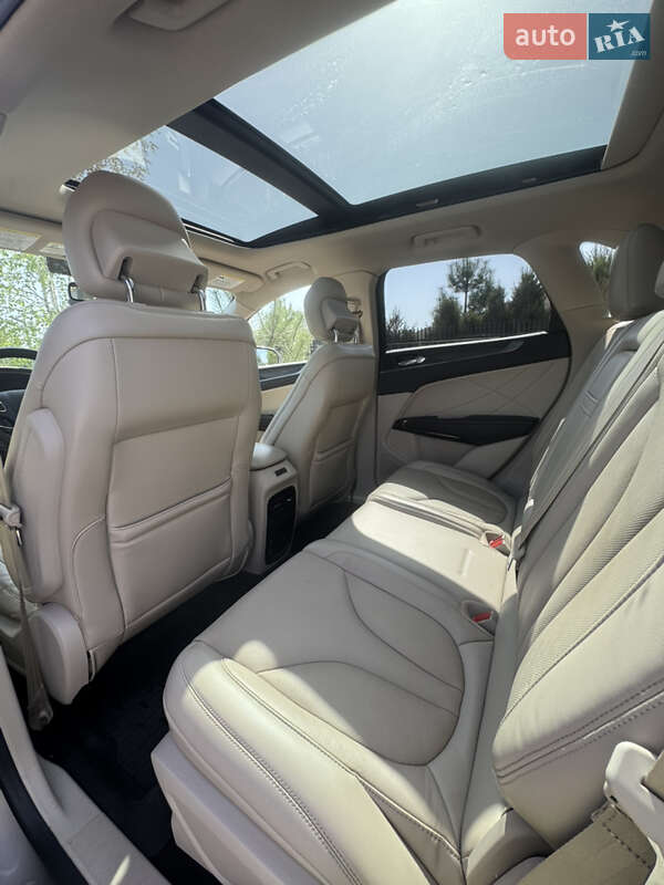 Позашляховик / Кросовер Lincoln MKC 2018 в Києві