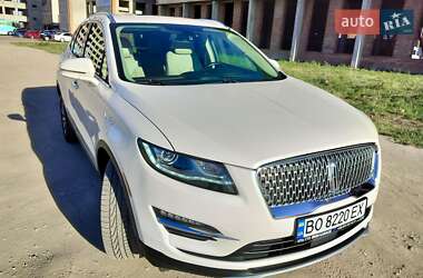 Внедорожник / Кроссовер Lincoln MKC 2018 в 
