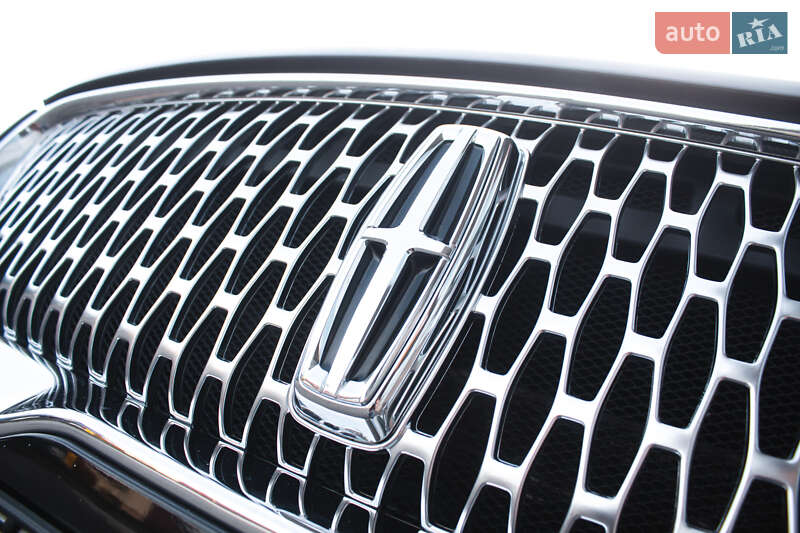 Внедорожник / Кроссовер Lincoln MKC 2018 в Киеве