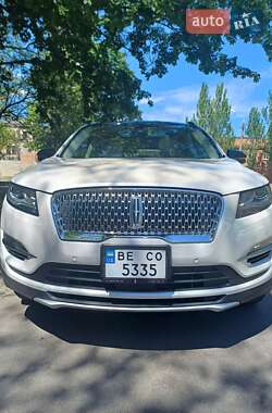 Внедорожник / Кроссовер Lincoln MKC 2018 в 