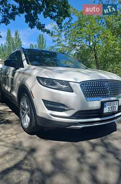 Внедорожник / Кроссовер Lincoln MKC 2018 в 