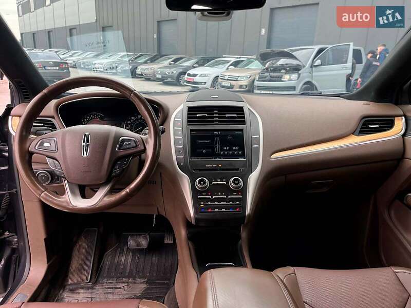 Позашляховик / Кросовер Lincoln MKC 2014 в Львові