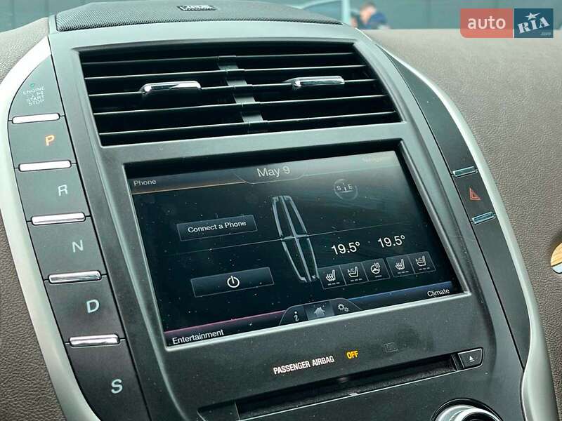 Позашляховик / Кросовер Lincoln MKC 2014 в Львові